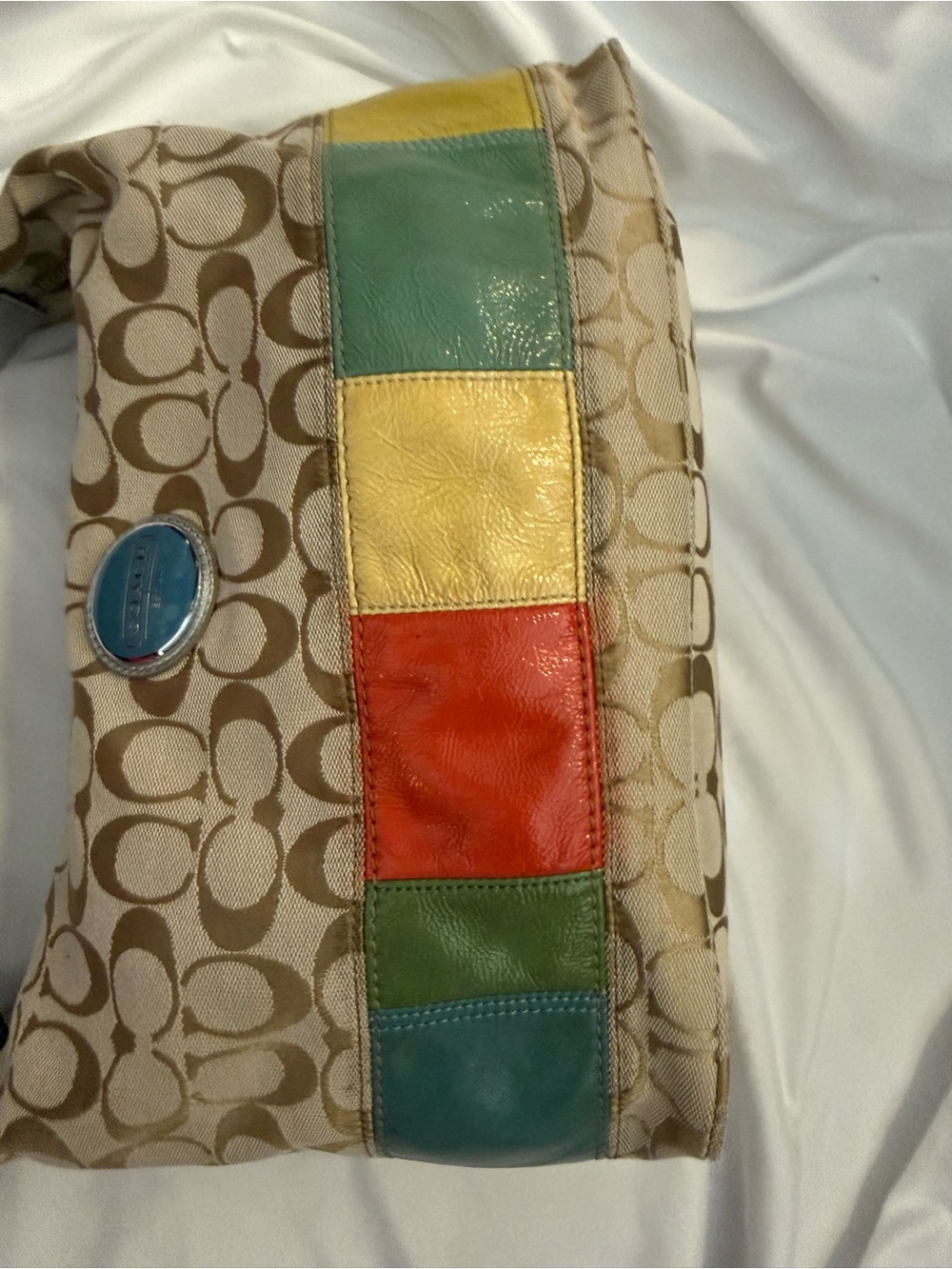 EUC Vintage Coach Gallery Signature
Hobo Shoulder Bag with Multicolor Stripe - Picture 12 of 15